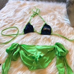 Seahawks top & green bottoms.